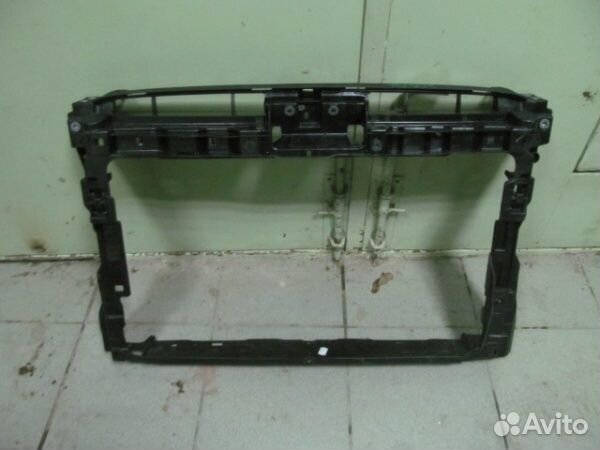 Панель передняя (телевизор) Volkswagen Passat B8