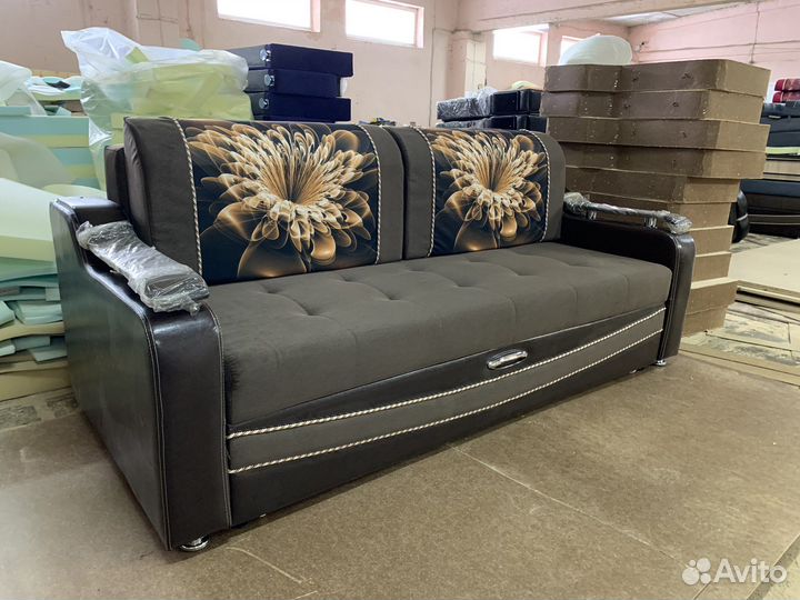 Диван Лидер