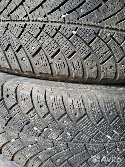 Bfgoodrich G-Force Stud 205/60 R16