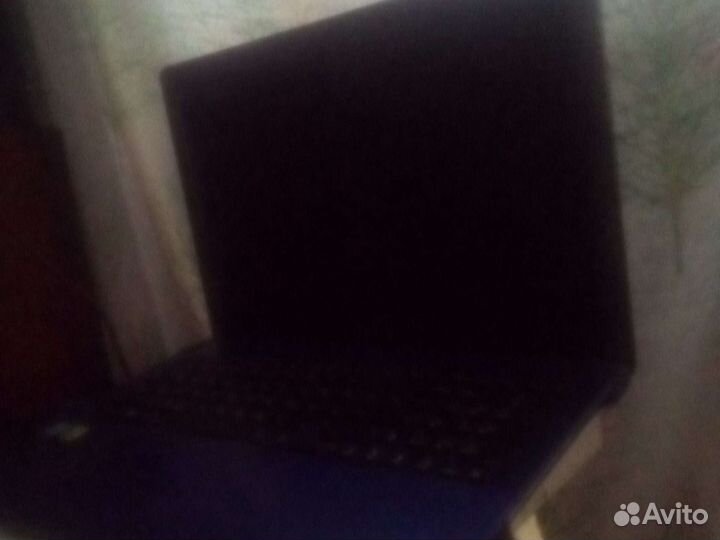 Ноутбук asus x550c