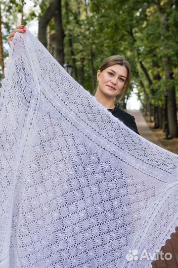 Женский пуховой платок/шаль