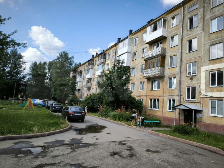 2-к. квартира, 46 м², 3/5 эт.