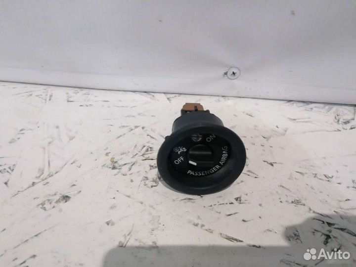 Кнопка выключения AirBag Renault Kaptur