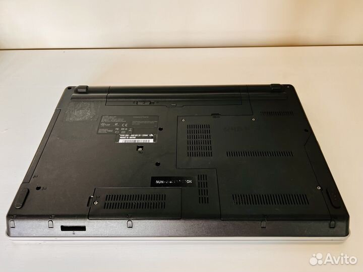 Ноутбук Lenovo ThinkPad Edge 15 i3