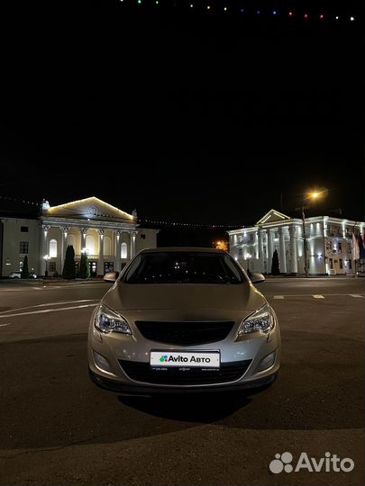 Opel Astra 1.6 AT, 2011, 274 000 км