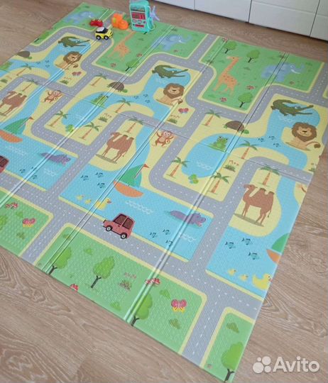Детский коврик новый