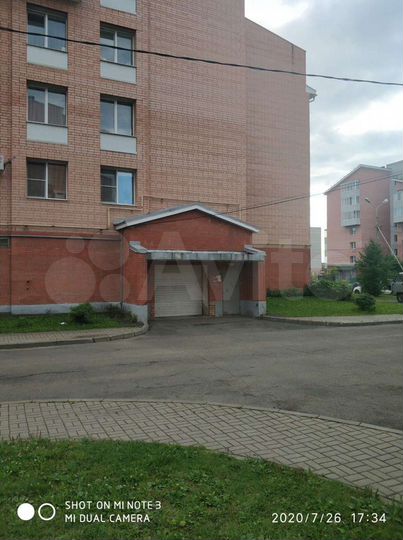 Машиноместо, 20 м²