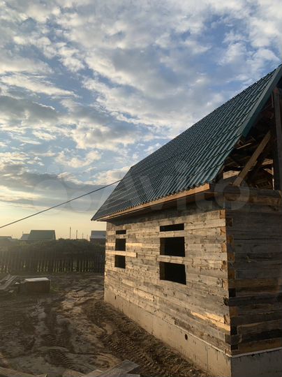 Дом 98 м² на участке 9,3 сот.