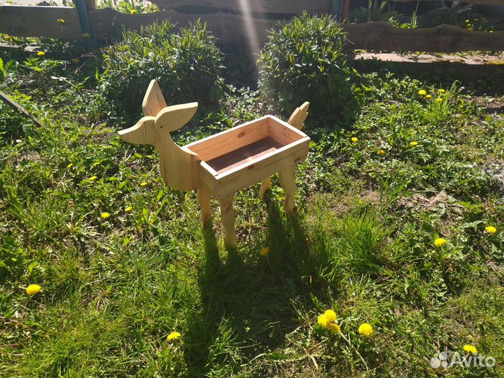 Садовые декоративные фигуры для цветов