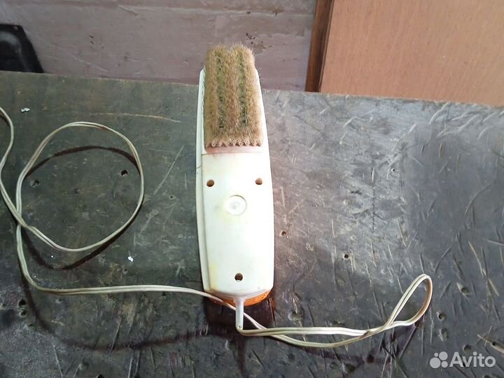 Щетка-пылесос