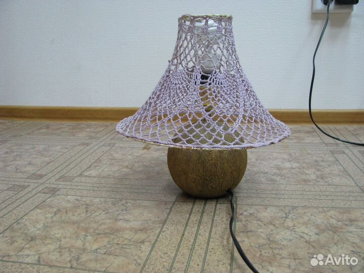 Светильник настольный