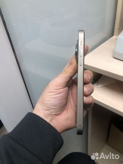 iPhone xr в корпусе 15 pro 128 gb