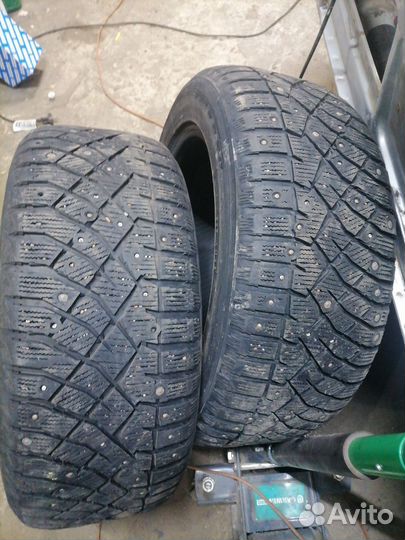 Nitto Therma Spike 235/55 R17