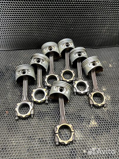 Шатун, поршень Hyundai Kia G4JP 2.0