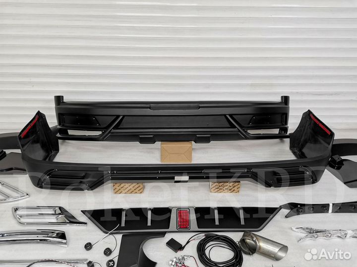 Обвес Toyota Land Cruiser 200 Wald 2016+