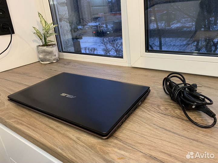 Мощный 17.3/Core i7/2Video/6gb/700gb в идеале