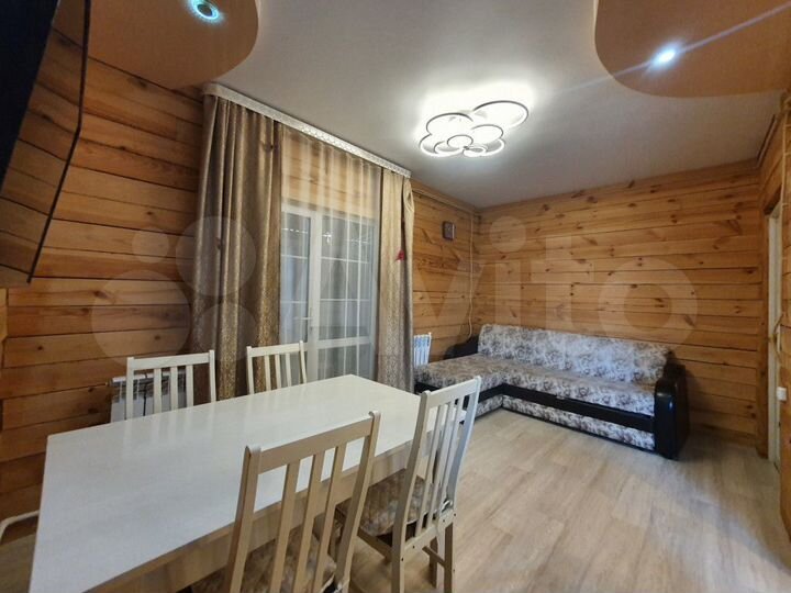 Дом 65 м² на участке 7,5 сот.