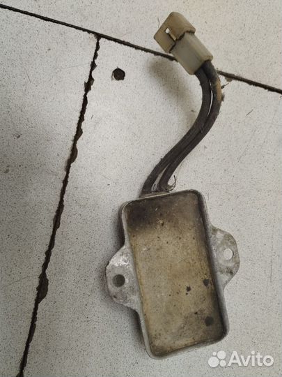 Стабилизатор напряжения