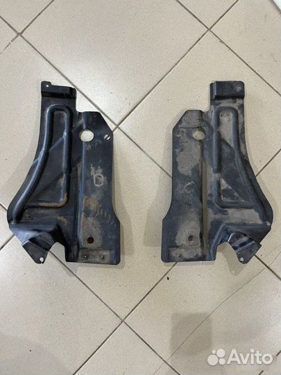 Пыльник днища Bmw X1 E84