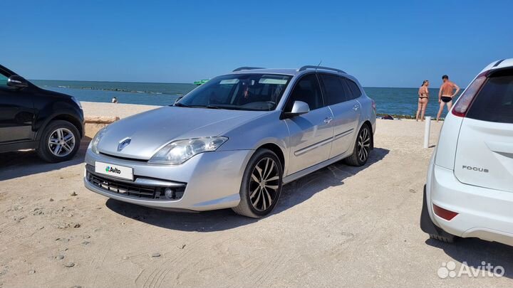 Renault Laguna, 2010