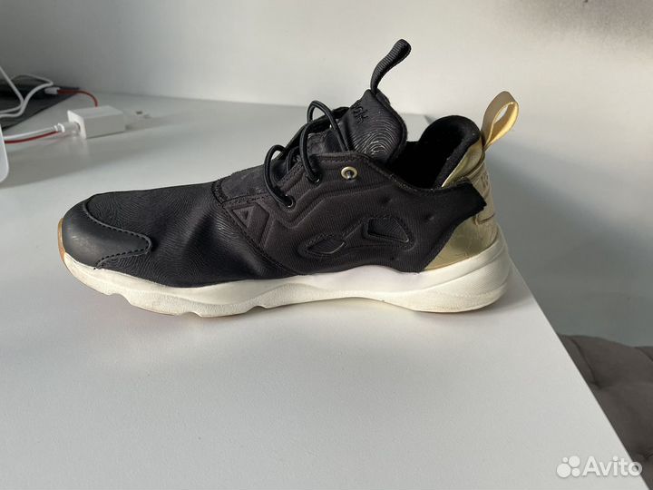 Кроссовки reebok