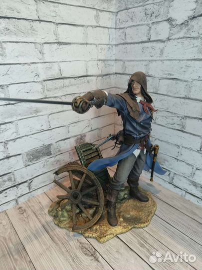 Фигурка Арно assassin's Creed unity