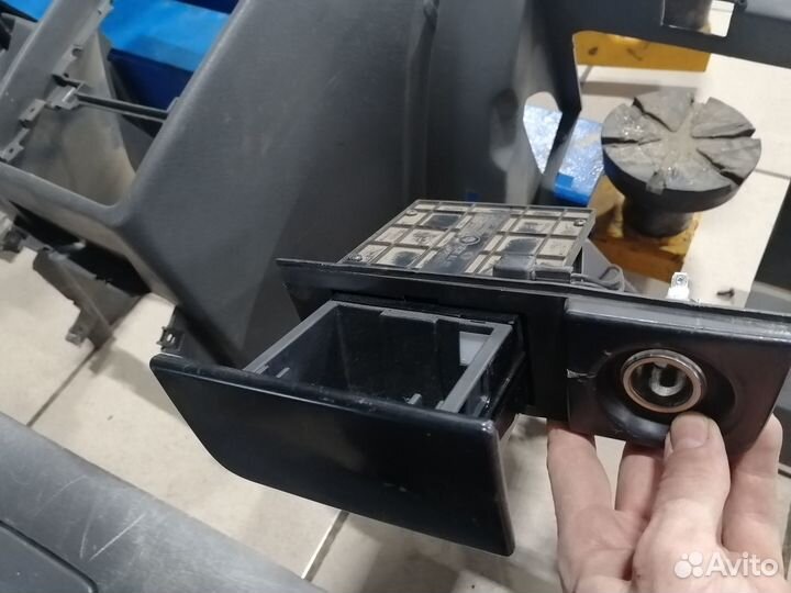 Пластик салона KIA spektra