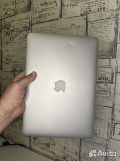 Apple Macbook Air 13 mid 2013