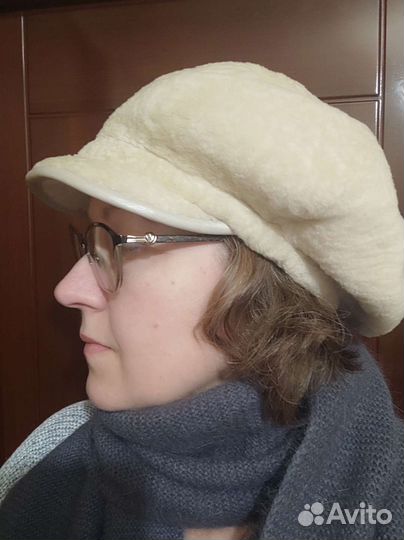 Кепка женская меховая Zarina