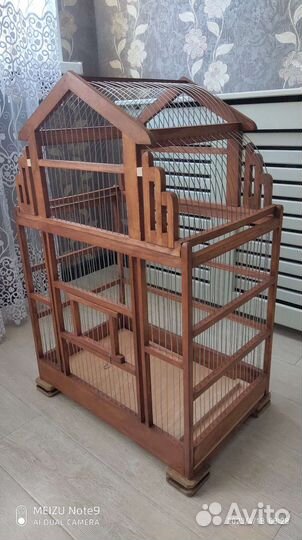 Клетка для певчих и попугаев