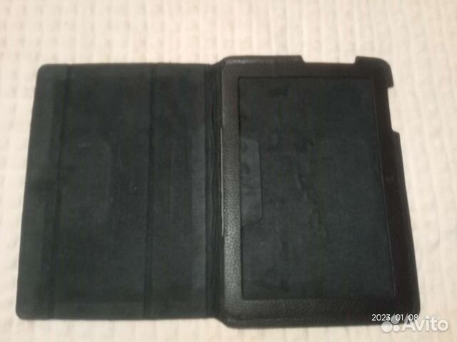 Универсальный чехол для планшета