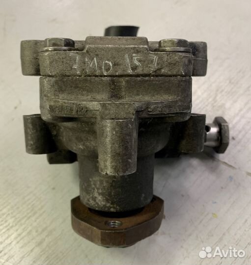 Б/У Насос гидроусилителя VW Sharan 2.0 1998