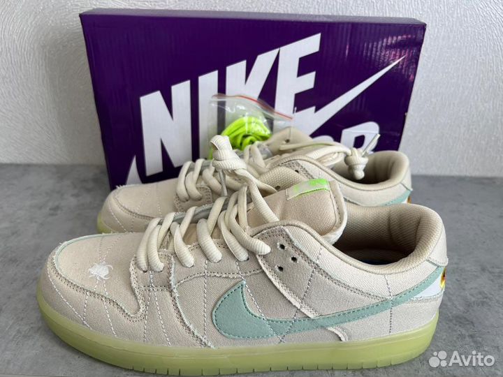 Nike SB Dunk Low mummy
