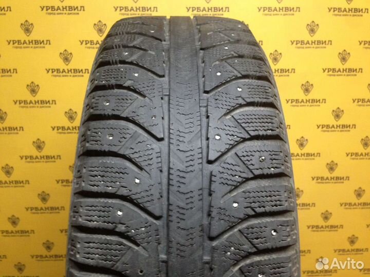 Bridgestone Ice Cruiser 7000 235/65 R17