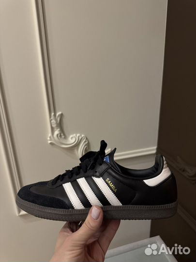 Кроссовки женские adidas 39 размер