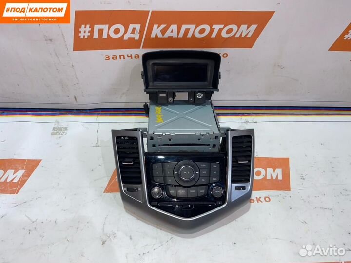 Магнитола Chevrolet Cruze 2010 12849570