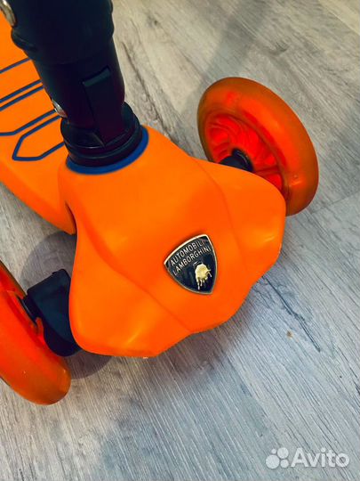 Самокат lamborghini