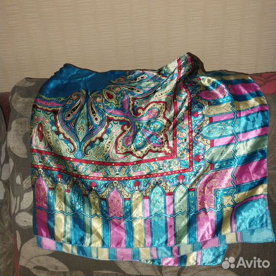 Платок шёлк искусственный