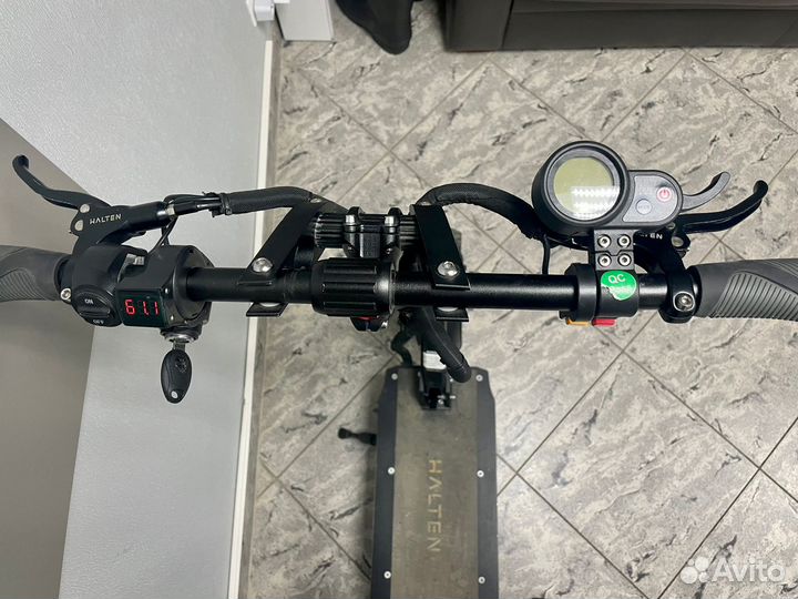 Электросамокат Halten RS-03