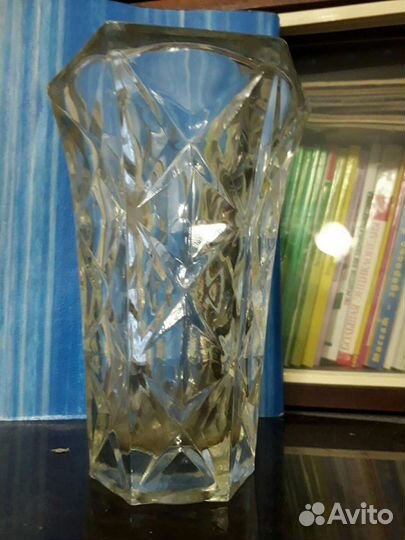 Ваза для цветов стекло