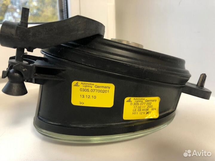 Фара правая противотуманная mercedes