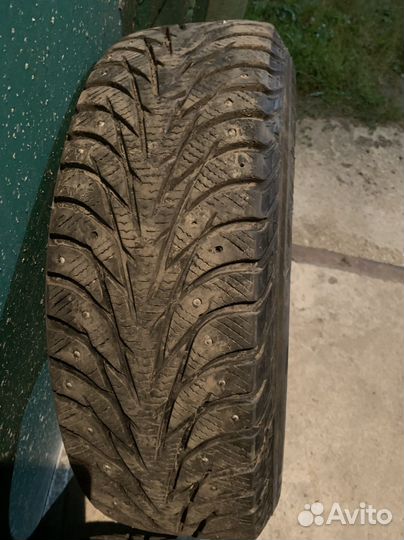 Yokohama IceGuard Stud IG65 195/65 R15