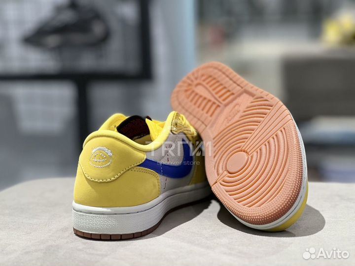 Кроссовки Air Jordan 1 Low Travis Scott Canary