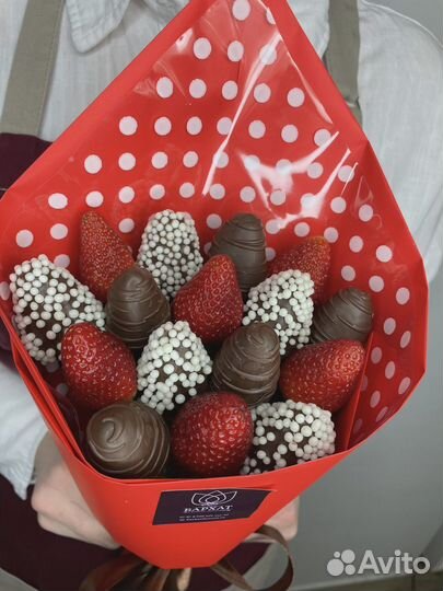 Клубника в шоколаде 