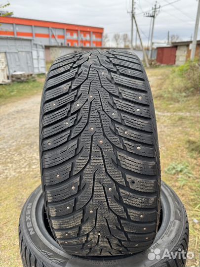 Pirelli Winter Ice Zero 245/40 R18 97H