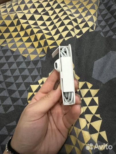 Проводные наушники apple airpods