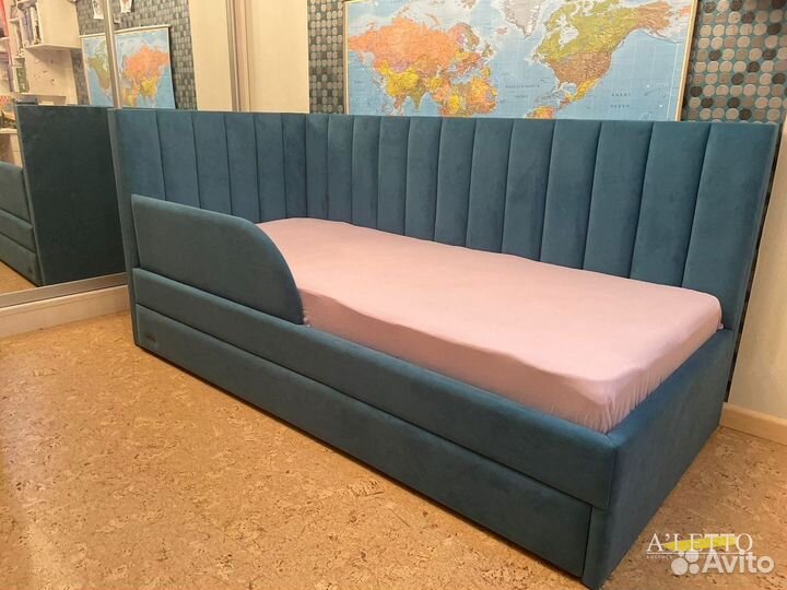 Детская кровать с мягкими бортиками