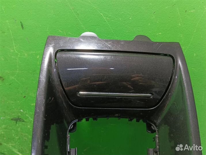 Накладка консоли Citroen C5 2009