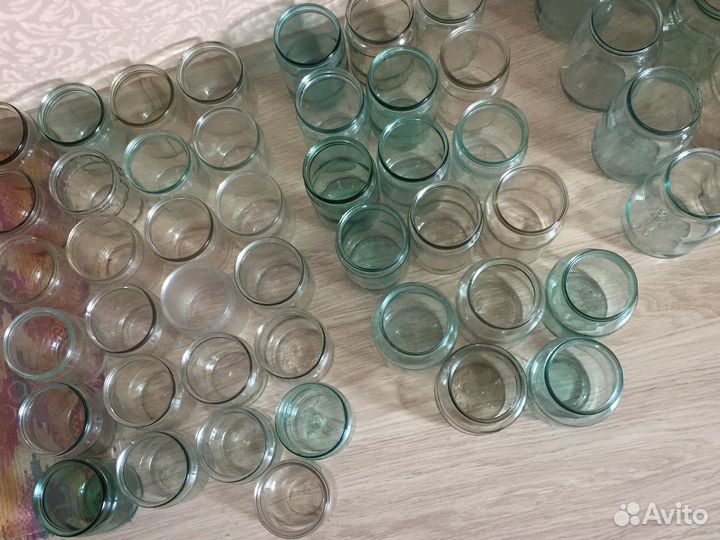 Стеклянная банка