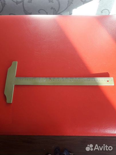 Линейка чертежная деревянная